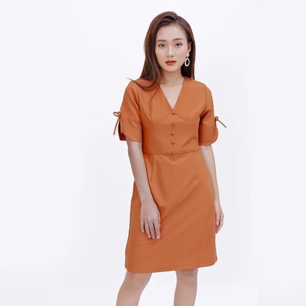Đầm suông linen Trung niên cổ V mẫu mới năm 2023 thời trang cao cấp Đũi Việt DV190 Lazadavn