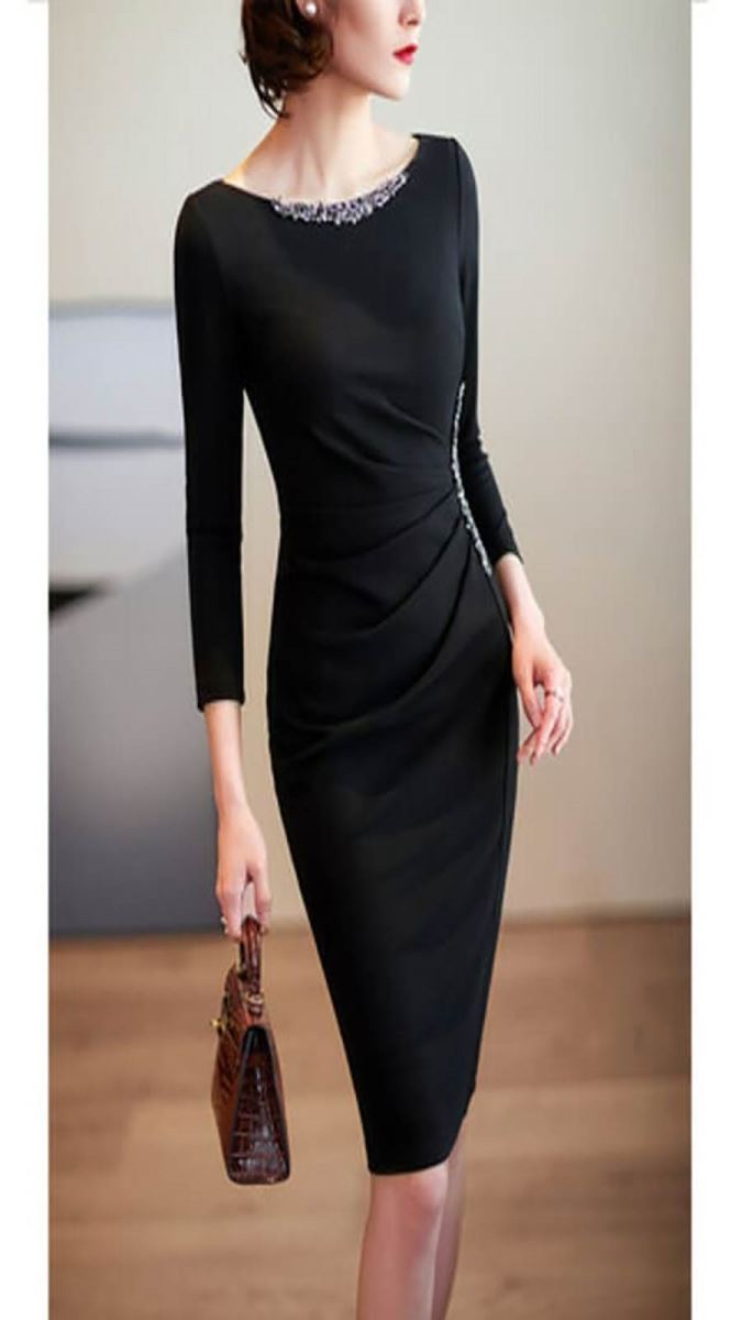 TOP 15 Shop váy đầm tuổi trung niên đẹp sang trọng ở TPHCM