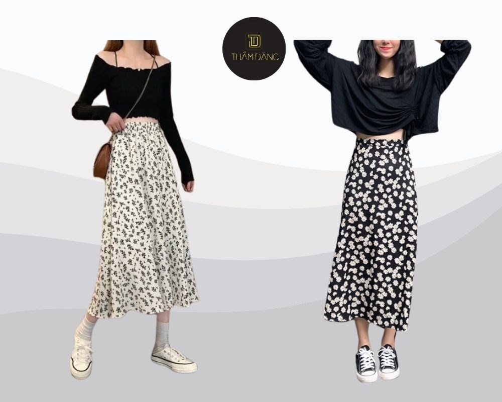 Kết hợp chân váy hoa nhí cạp cao với áo thun crop top tạo nên outfit năng động và tôn lên vòng eo thon gọn